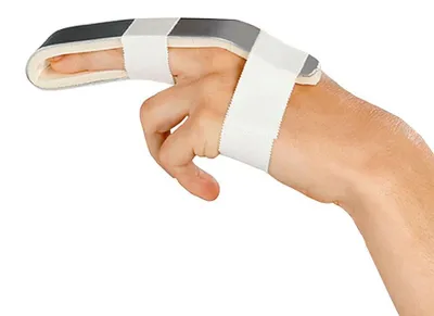 Produktbild von Actimove AluFoam, Einseitig gepolsterte Fingerschiene, 2,5 x 50 cm | Faltschachtel (12 Schienen)