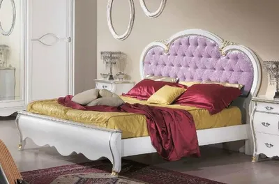 Produktbild von Casa Padrino Luxus Barock Doppelbett Lila / Weiß / Gold - Prunkvolles Massivholz Bett im Barockstil - Barock Schlafzimmer & Hotel Möbel - Luxus Qualität -  Italy