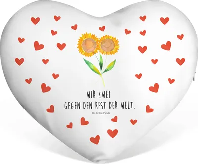 Produktbild von Mr. & Mrs. Panda Kuschelkissen Blume Sonnenblume - Weiß - Geschenk, Vertrauen, Freundin, Garten, Dekokissen, Herz Kissen, dekoartikel, Sonnenblumen, Ich liebe dich, Beste