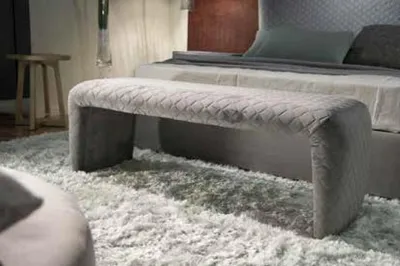 Produktbild von Designer Hocker Fußhocker Beistellhocker Ottomane Chaiselounge Sitzbank Textil