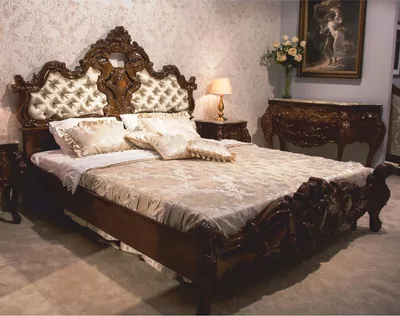 Produktbild von Casa Padrino Luxus Barock Doppelbett Dunkelbraun / Gold - Barock Schlafzimmer Möbel