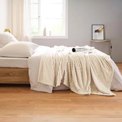Produktbild von Fleece-Decke mit 3D-Rippeneffekt