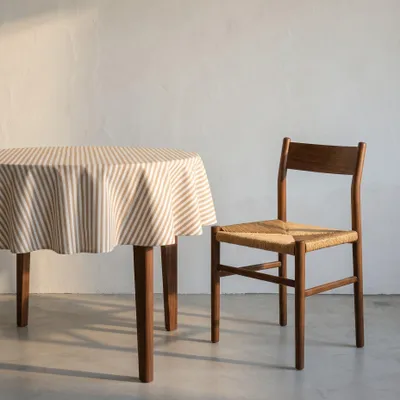 Tischdecke aus Baumwolle, fleckenabweisend, taupe, 155 cm