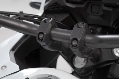 Produktbild von SW-MOTECH Lenkererhöhung für Ø 28 mm Lenker 1050 Adventure Speed Triple 1050 / R