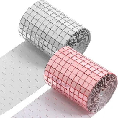 Produktbild von Selbstklebende Spiegelkachel-Aufkleber aus Acryl, 2 Stück, mit lichtreflektierenden 5x5mm in verschiedenen Farben für selbstgemachte Bastelprojekte