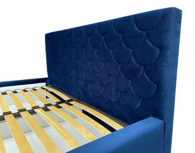 Produktbild von Bett Polster Design Luxus Doppel Betten Holz Doppelbetten Klassischer Stil Neu