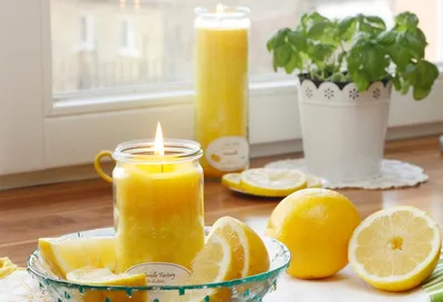 Produktbild von Candle Factory Mini Jumbo Erdbeer-Rhabarer, Zylinder, Rot, Transparent, Rhabarber, Erdbeere, 70 h, 1 Stück(e)