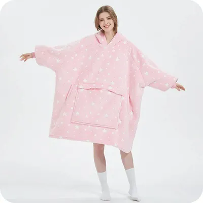 Produktbild von Kuschelige Hoodie Decke mit Ärmeln Sterne (Rosa) – Vielseitiger Deckenpullover für Damen und Herren, Einheitsgröße – Perfekt für Wintertage