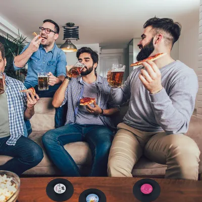 Obrázok produktu pre 6 podložiek pod poháre s motívom vinylových platní – okrúhle sklenené podložky