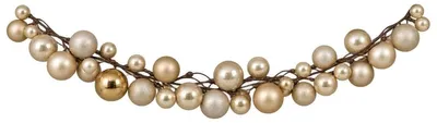 Productafbeelding van Mica Decorations Slinger creme - l180cm - Kerstslinger met Crèmekleurige Kerstballen - Glanzende, Matte en Glitter Afwerking - Gemaakt van Gerecycled Polystyreen - 180 cm - Wit