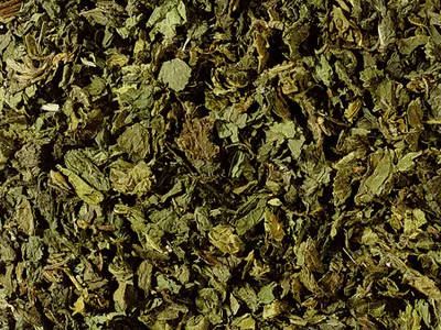 Produktbild von 1 kg  Brennnesselblätter