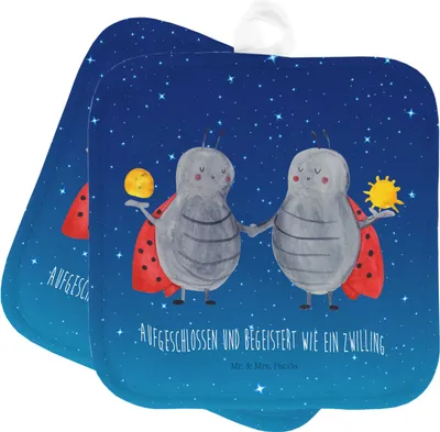Produktbild von Mr. & Mrs. Panda Topflappen Sternzeichen Zwilling - Sternenhimmel Blau - Geschenk, Kochlappen, Glückskäfer, Marienkäfer, topfhalter, Topfuntersetzer, Set, Zwillinge