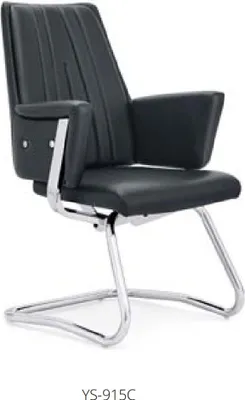 Image de Chaise en similicuir noir, moderne et élégante, confortable