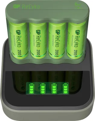 Zdjęcie produktu dla GP ReCyko B4D45 4-funkcyjna stacja dokująca z 4 portami LCD + 4x AA NiMh 2100mAh