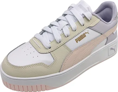 Imagen del producto de Zapatillas Puma Carina Street para mujer, diseño casual, color blanco, con plantilla acolchada y corte bajo