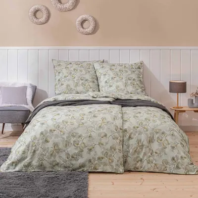 Produktbild von Estella Samt + Seide Flanell Bettwäsche 135x200 Molveno khaki Blätter 5466-16