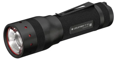 Produktbild von Ledlenser Taschenlampe P7 schwarz, 500 Lumen, 320m Leuchtweite, 25 Std Laufzeit, IP54, Batterie AAA
