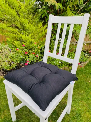 Produktbild von Sitzkissen Stuhl Garten Terrasse Küche Deko Kissen Stuhlkissen 40x40cm Dekokissen Sitzauflage SCHWARZ