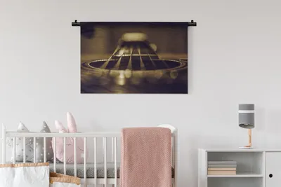 Produktbild von MuchoWow® Wandteppich Wandbehang Nahaufnahme einer sechssaitigen akustischen Gitarre 90x60 cm Tapisserie Dekoration Wandtuch - Wandskulpturen - Bildteppich