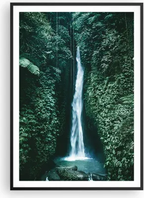 Produktbild von Gerahmtes Poster - Schwarzer Rahmen - Tropen Wasserfall Dschungel - 70x100 cm - Wand Bild - Wanddeko - Wandbilder - Kunstposter - Wandposter - Bilderrahmen - Bilder - Kunstdruck - P2BPA70x100-5103