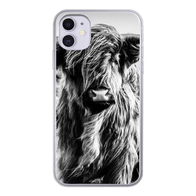Produktbild von MuchoWow® Handyhülle Schutzhülle Hülle für iPhone 11 Schottischer Highlander - Natur - Kuh - Schwarz - Weiß Silikon Softcase Handy Hülle - Handytasche