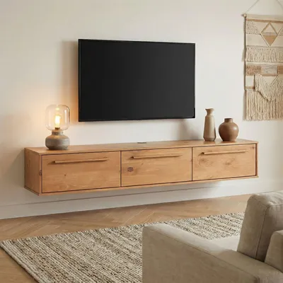 Produktbild von Lowboard TECCA 180 cm hängend aus Massivholz, Eiche Finish – moderne Hängekonsole mit 3 Klappen, Mid Century Style, stilvolle Wandkommode zur Wandmontage mit Stauraum