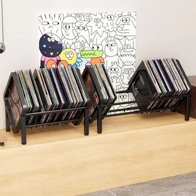 Obrázok produktu pre Držiak na vinylové platne s výsuvnou konštrukciou a nastaviteľnými priehradkami