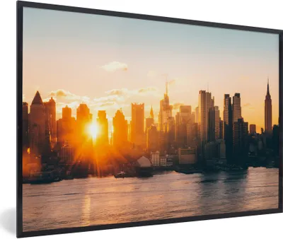 Produktbild von MuchoWow® Gerahmtes Poster New York - Skyline - Sonne 90x60 cm - Poster mit Schwarzem Bilderrahmen Wandposter Rahmen Foto Bilder - Fotorahmen - Foto-Plakat