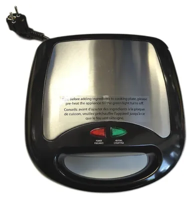 Produktbild von Amazon Basics Sandwichmaker Küchengeräte 3 in 1 Sandwichmaker Grill und Waffeleisen Vielseitig für Frühstück und Snacks