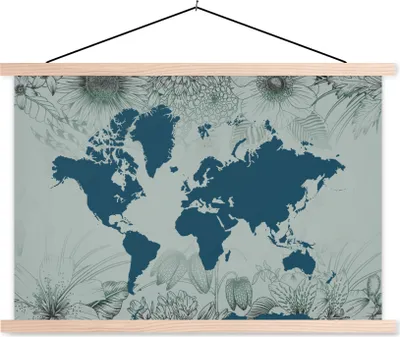 Produktbild von MuchoWow® Textilposter Weltkarte - Grau - Blau 120x80 cm mit holzfarbenen Rahmen - Aufhängeset