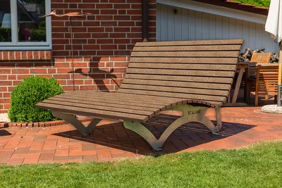 Produktbild von Waldsofa Classic mit auflage und Kissen, WPC-Latten, Wellenliege, Sonnenliege