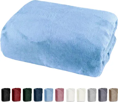 A folded blue blanket is shown prominently, with a row of smaller swatches of blankets in various colors displayed below.