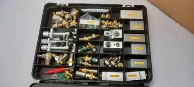 Produktbild von Robuster Werkzeugkasten ACKF01 für die übersichtliche und sichere Aufbewahrung von Werkzeugen
