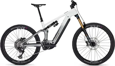 Immagine prodotto di Focus Focus SAM² 6.9 29" Diamant XL Bianco / Grigio acciaio - E-MTB con un potente motore Bos...