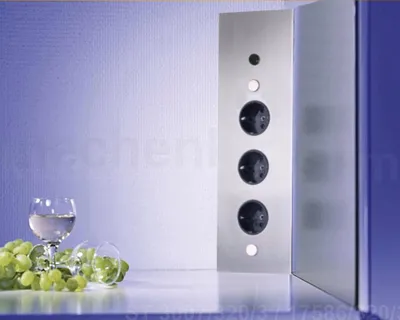 Image de Thebo Prise d'angle 175956/320/3 Acier inoxydable triple STA 3007/320/3 commutable