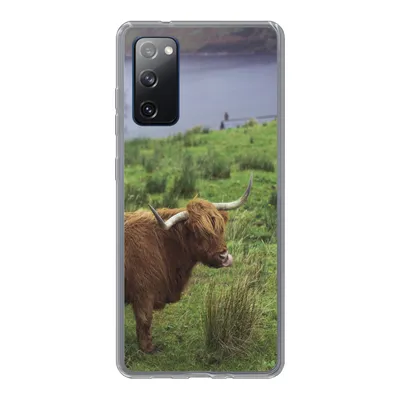 Produktbild von MuchoWow® Handyhülle Schutzhülle Hülle für Samsung Galaxy S20 FE Schottische Highlander - Gras - Wasser - Tiere Silikon Softcase Handy Hülle - Abdeckung