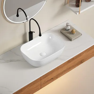 Produktbild von Keramik-Aufsatzwaschbecken in Weiß, rechteckige Form | Classic