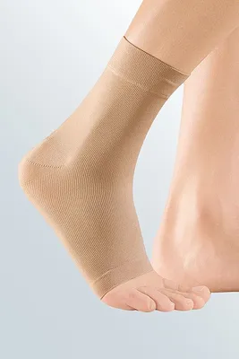 Produktbild von Knöchelbandage Kl.2 Socke A-B1 nahtlos haut>>>>Gr. IV