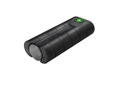 Obrázok produktu pre LED LENSER Powerbank 6v1 6800mAh Indikátor nabíjania IP65 vrátane 2 batérií čierno-sivá LED LENSER POWERBANK FLEX 7