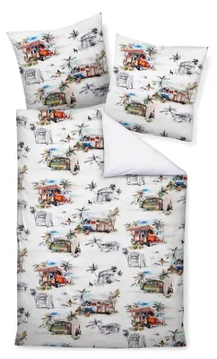 Produktbild von Janine Mako Satin Bettwäsche - bunte Bullis, Camping am Strand, Urlaubsfeeling 135 x 200 cm bunte Bullis, Camping am Strand, Urlaubsfeeling