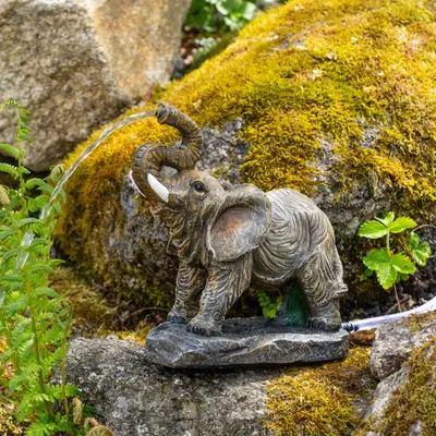 Produktbild von esotec Solar Wasserspeier Set Elefant TEMBA Wasserspiel + Pumpe 101679