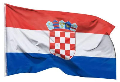 Produktbild von PHENO FLAGS Kroatien Flagge 90 x 150 cm Kroatische Fahne Nationalflagge 2 ÖSen