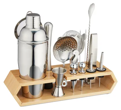 Immagine prodotto di Set da cocktail Relaxdays, set da bar da 16 pezzi con supporto, shaker, misurino da bar, cucchiaio da bar, pinza, acciaio inossidabile e bambù, argento/naturale