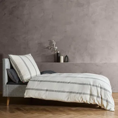 Produktbild von Fleuresse gewebte Edelflanell Bettwäsche Lech Nashville weiß 135x200 cm + 80x80 cm