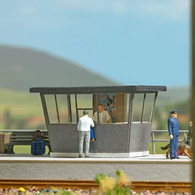 Produktbild von Busch 1378 - 1/87 / H0 Bahnsteigkiosk - Neu