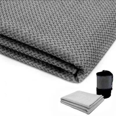 Produktbild von Anti-Rutsch Yoga Handtuch aus schnell trocknendem Mikrofaser-Material