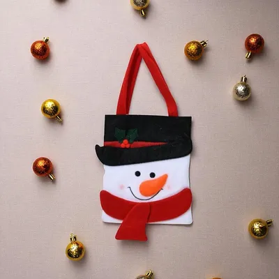 Produktbild von Geschenktüte für Weihnachten mit Schneemann - Wiederverwendbar und festlich