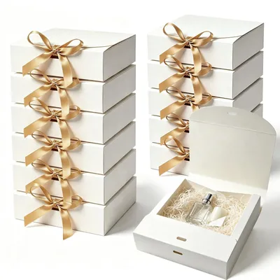 Produktbild von 12 weiße Geschenkboxen mit Deckel, 16 x 16 x 5 cm