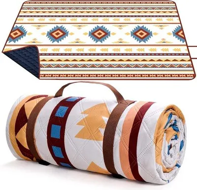 Produktbild von Famanu Picknickdecke Extra groß 200 x 300 cm - Wasserfest, faltbar und waschbar