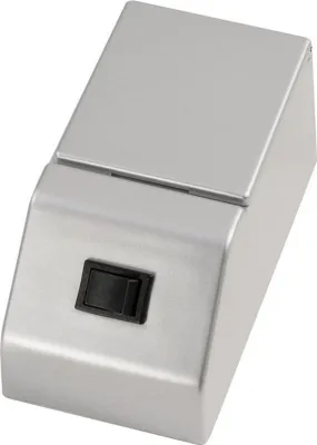 Produktbild von FACKELMANN E-Box für Spiegelschrank FINN / Schalter und Steckdose mit Klappe / Maße (B x H x T): ca. 6,5 x 6 x 12 cm / hochwertige E-Box fürs Badezimmer und WC / Farbe: Silber / Breite: 6,5 cm